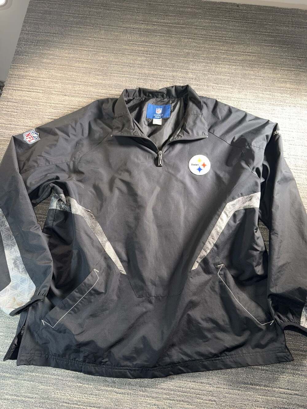 Reebok NFL On Field Pittsburgh Steelers 1/4 Zip Windbreaker Jacket XL